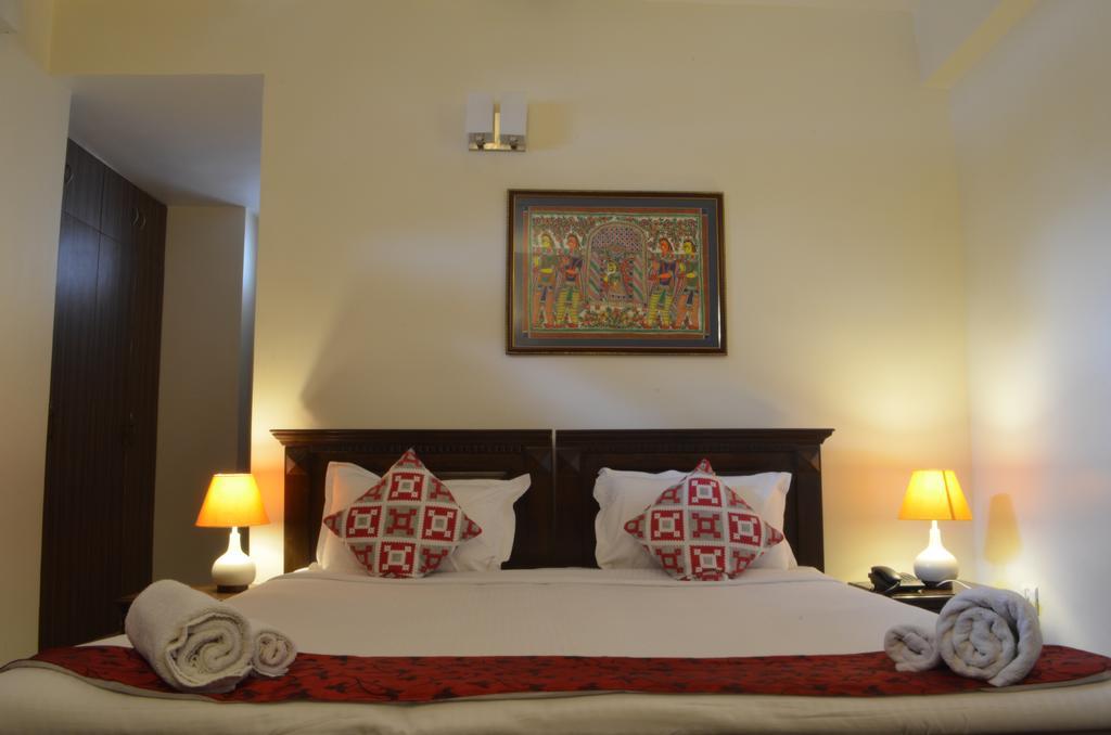 بنغالور Luxtay Suites الغرفة الصورة